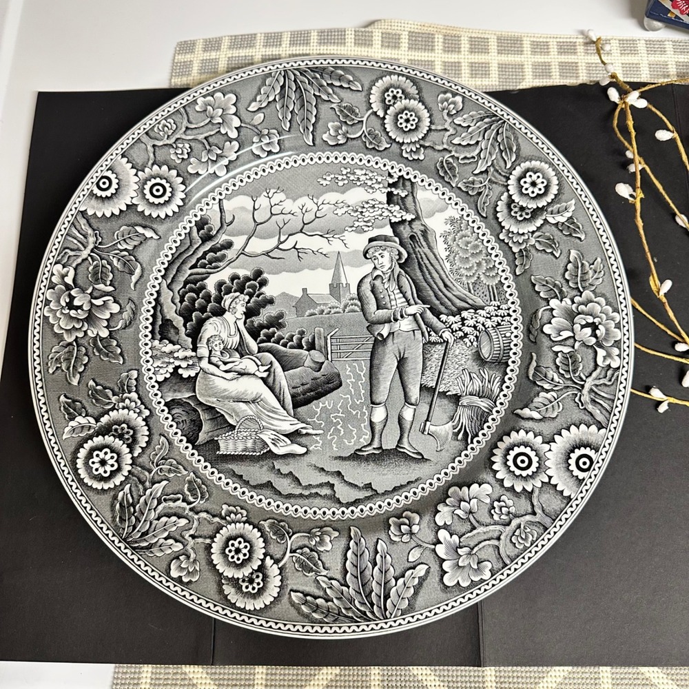 Spode Archive Collection Georgian Series 'Woodman' 12.75"‎ Round Platter